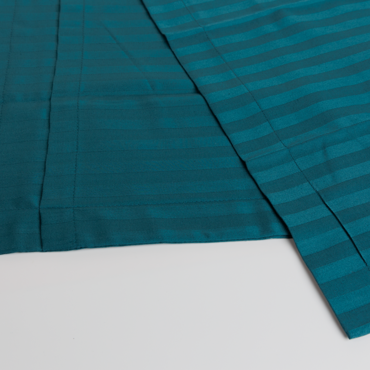 lenjerie pat damasc verde